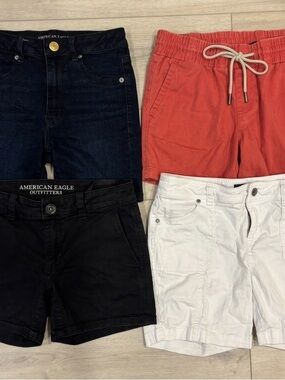 Bundle Women’s Small Short: American Eagle and other brands